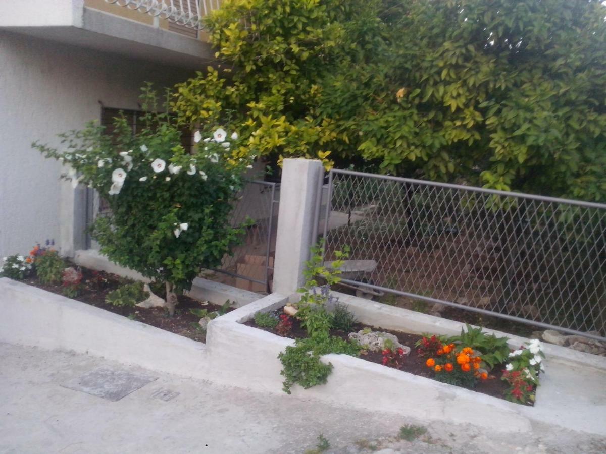 New Apartment Dany With Parking For Two スプリト エクステリア 写真
